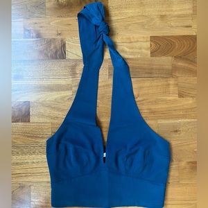 Abercrombie & Fitch Cropped Halter Top